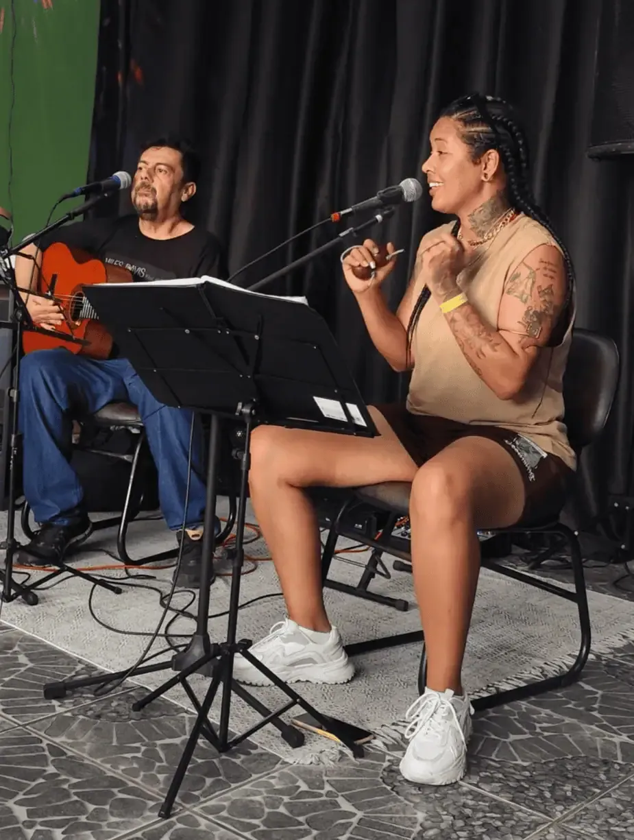 Thainara e Rolando no Sarau da Talentos